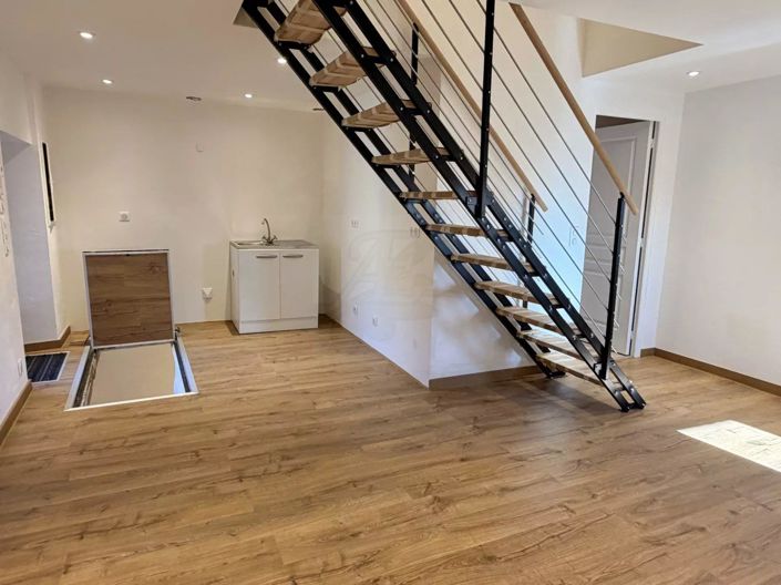 Image No.22-3 Bed House for sale