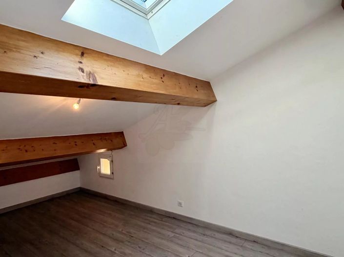 Image No.29-3 Bed House for sale