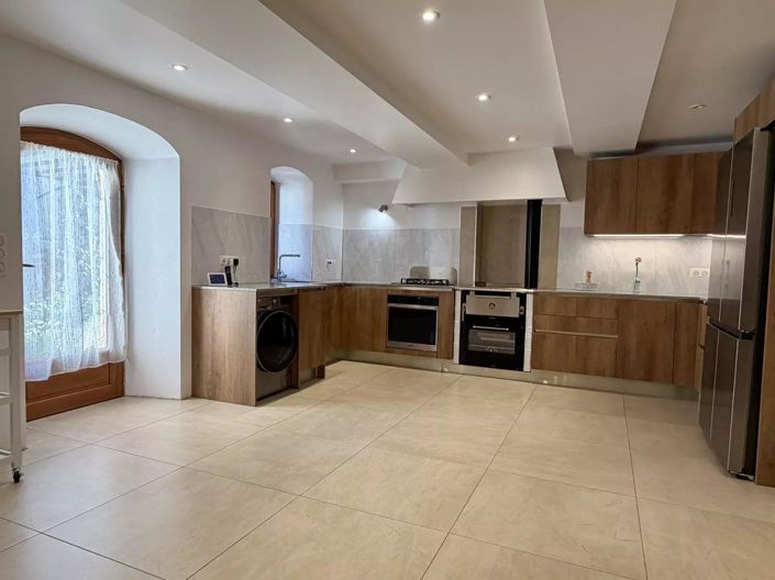 Image No.5-3 Bed House for sale