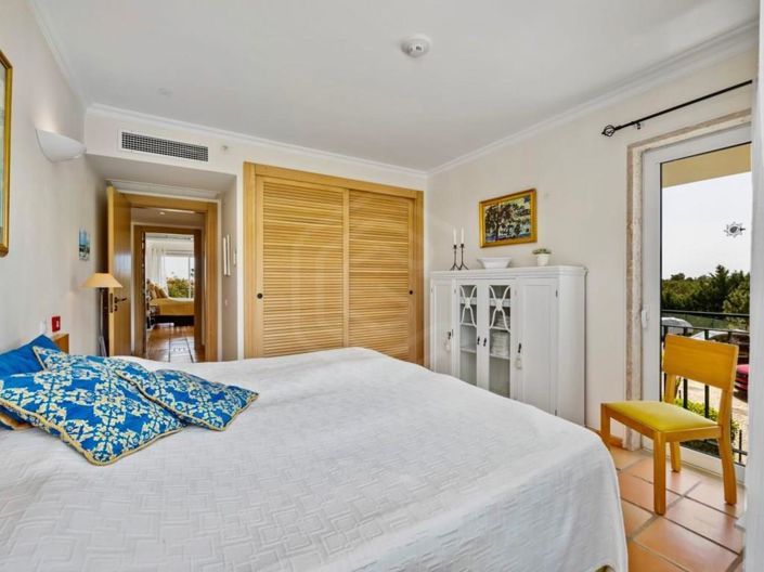 Image No.18-2 Bed Apartment for sale