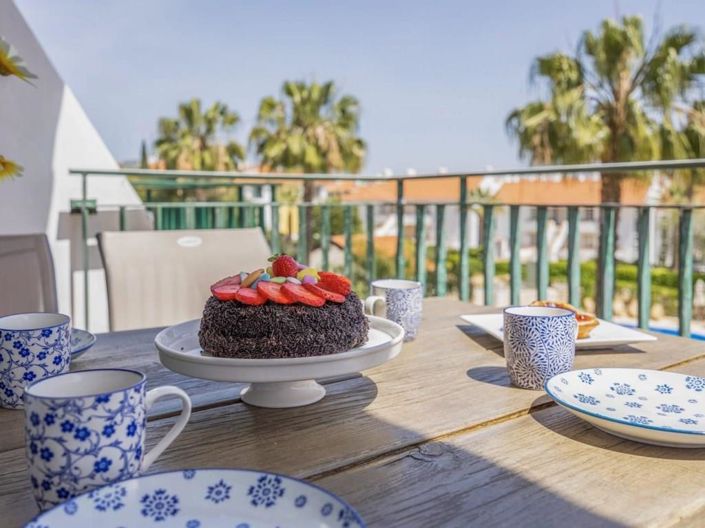 Image No.22-2 Bed Apartment for sale