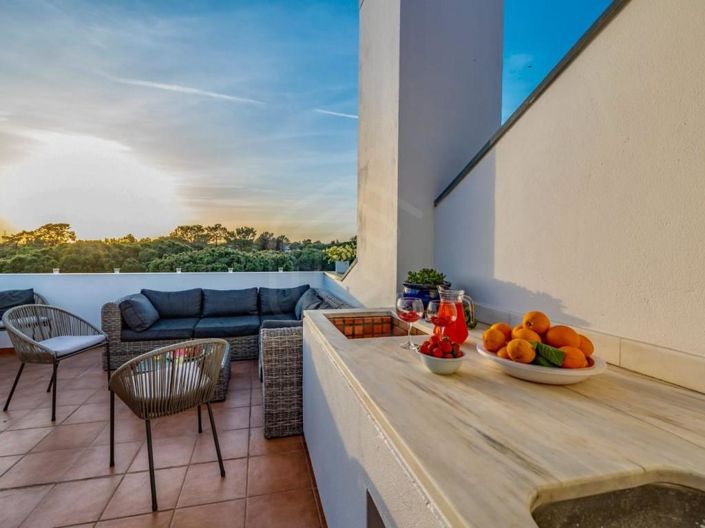 Image No.32-2 Bed Apartment for sale