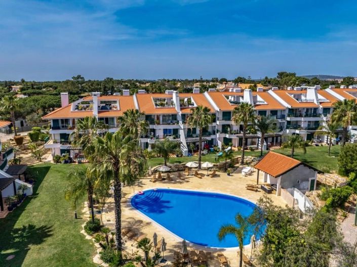 Image No.40-2 Bed Apartment for sale