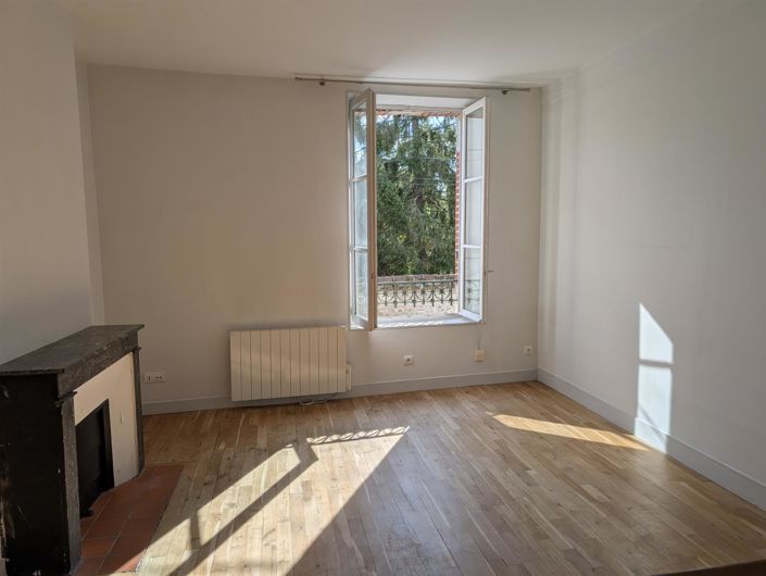 Image No.1-Appartement de 2 chambres à vendre à Orléans