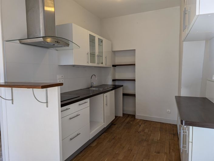 Image No.3-Appartement de 2 chambres à vendre à Orléans