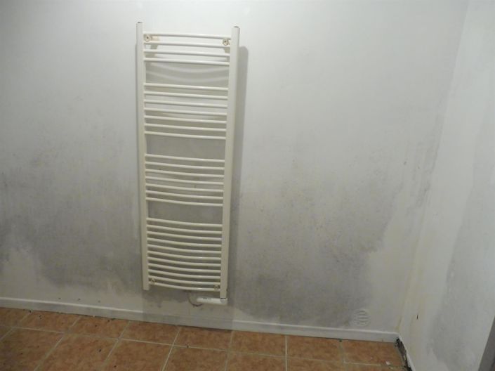 Image No.10-3 Bed House for sale