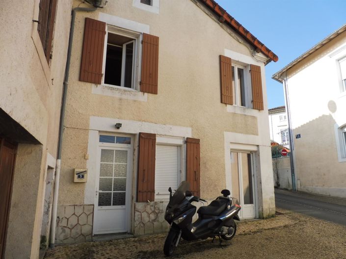 Image No.2-3 Bed House for sale