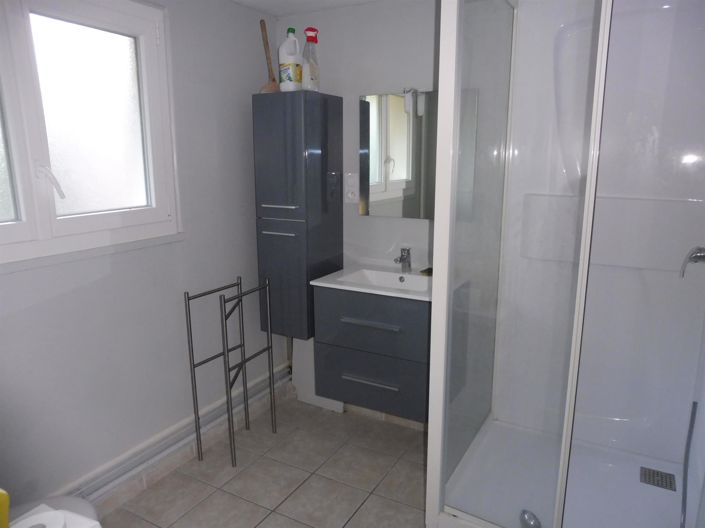 Image No.17-3 Bed House for sale