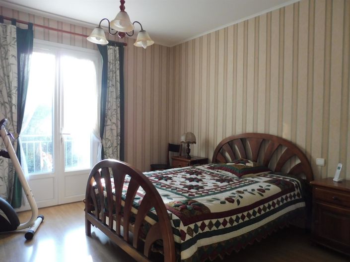 Image No.19-3 Bed House for sale