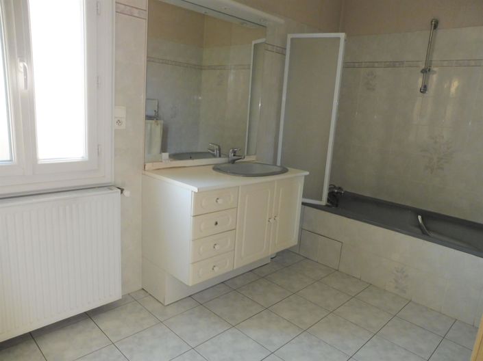 Image No.5-3 Bed House for sale