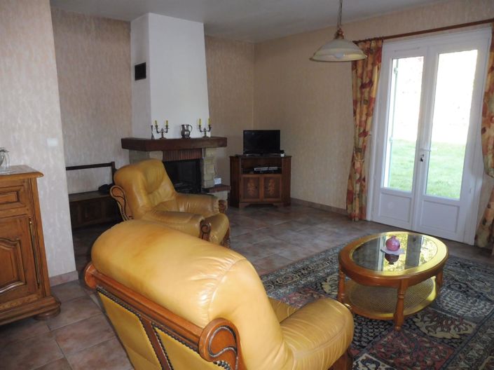 Image No.8-3 Bed House for sale