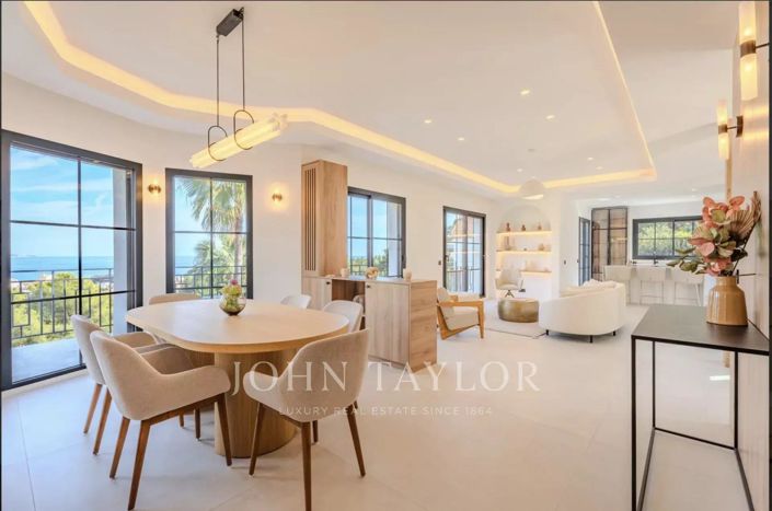 Image No.1-4 Bed House for sale