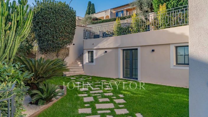 Image No.10-4 Bed House for sale