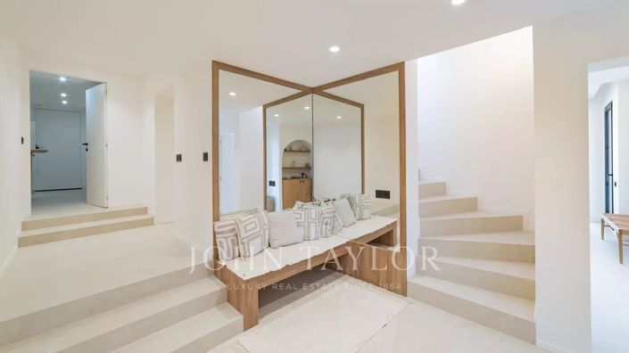 Image No.23-4 Bed House for sale