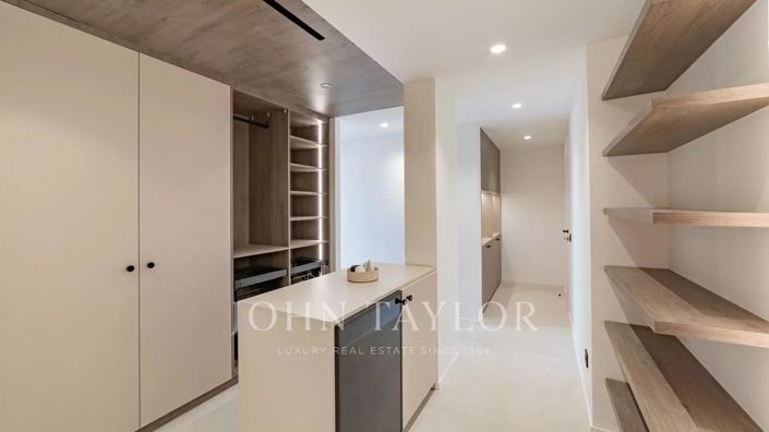 Image No.29-4 Bed House for sale