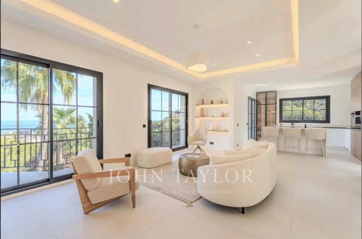 Image No.7-4 Bed House for sale