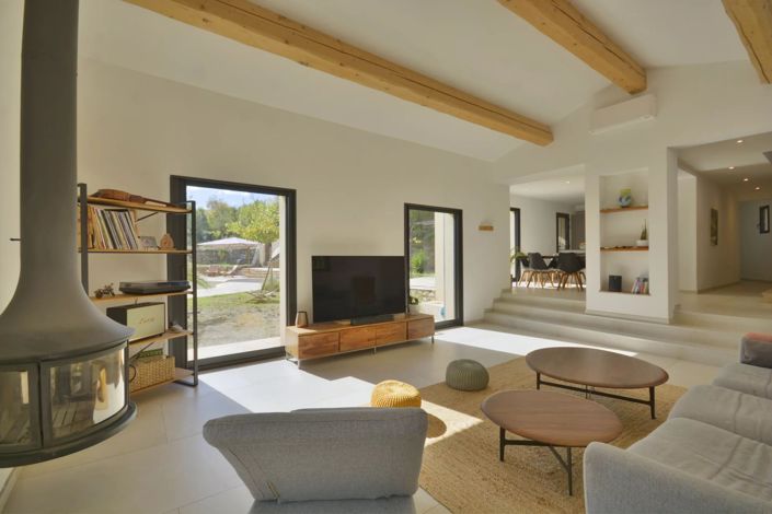 Image No.17-4 Bed House for sale