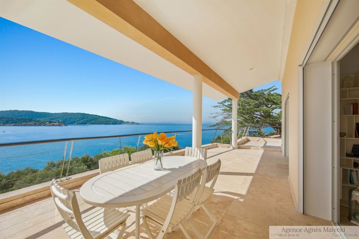 Image No.4-3 Bed House for sale