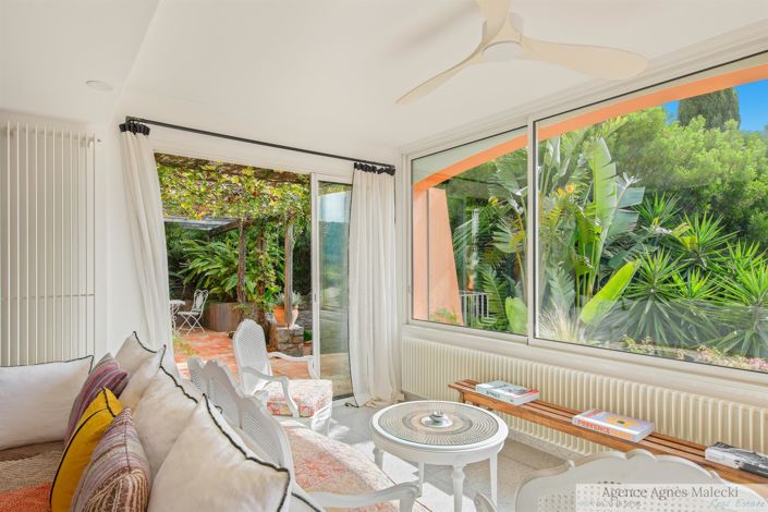 Image No.13-6 Bed House for sale