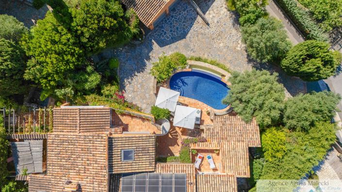 Image No.4-6 Bed House for sale