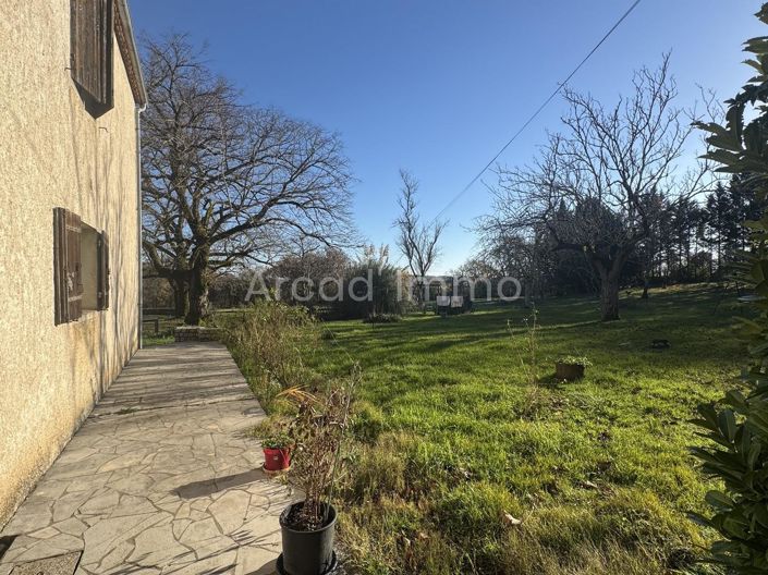 Image No.9-7 Bed House for sale