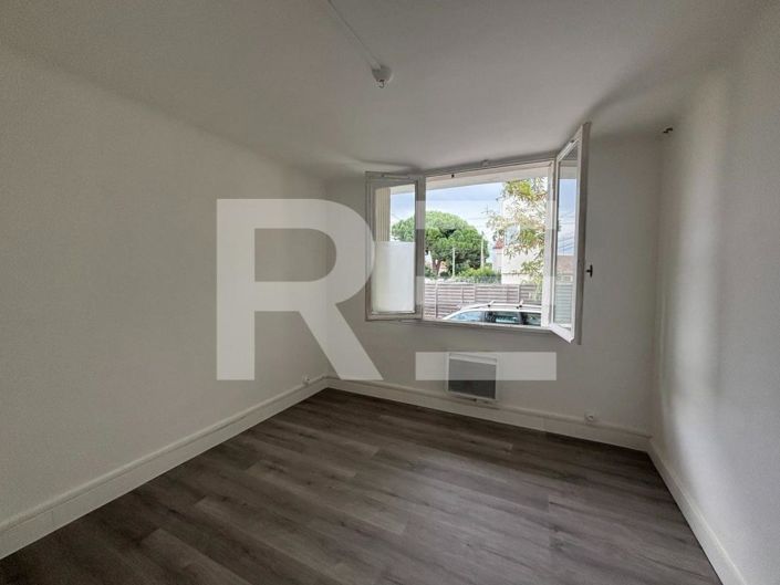 Image No.2-Appartement de 2 chambres à vendre à Montpellier