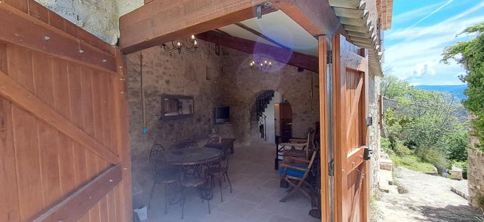 Image No.18-1 Bed House for sale