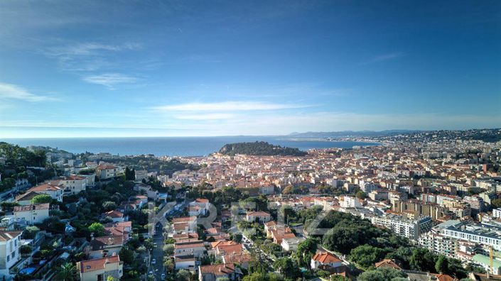 Image No.10-Propriété de 4 chambres à vendre à Nice