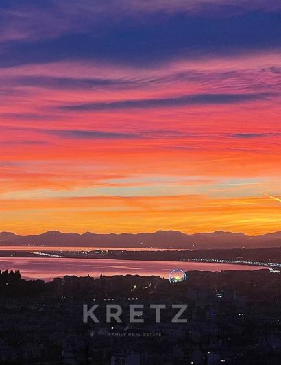 Image No.12-4 Bed Property for sale