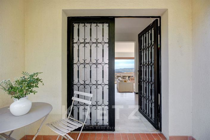 Image No.7-4 Bed Property for sale