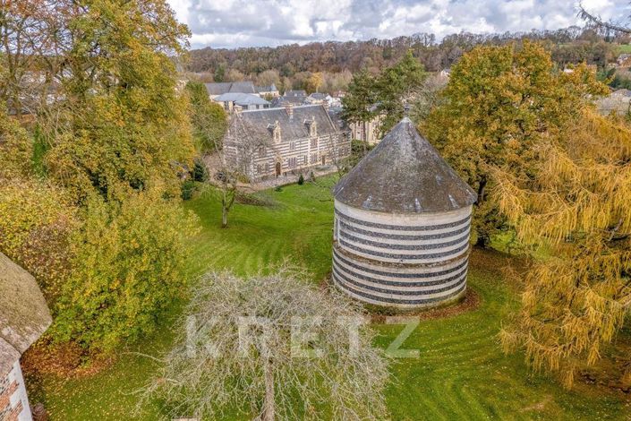 Image No.15-6 Bed House for sale