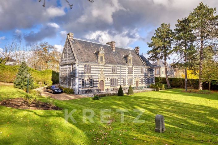 Image No.17-6 Bed House for sale