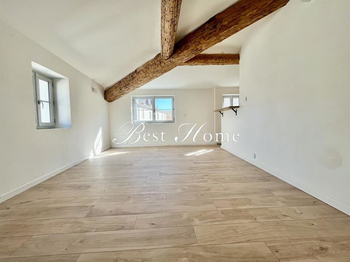 Image No.2-Appartement de 1 chambre à vendre à Nîmes