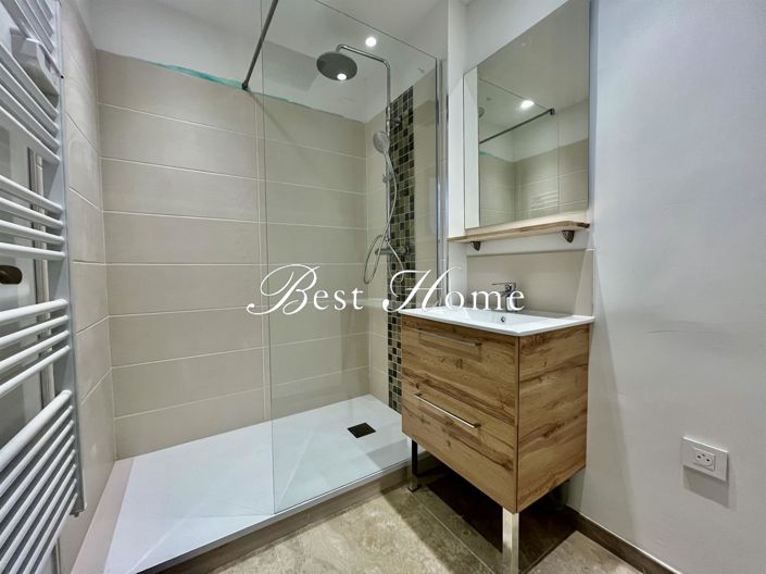 Image No.9-Appartement de 1 chambre à vendre à Nîmes