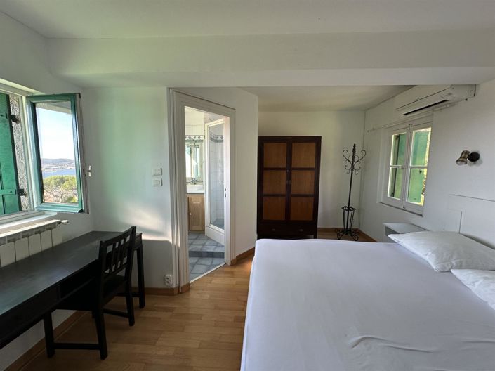 Image No.10-4 Bed House for sale