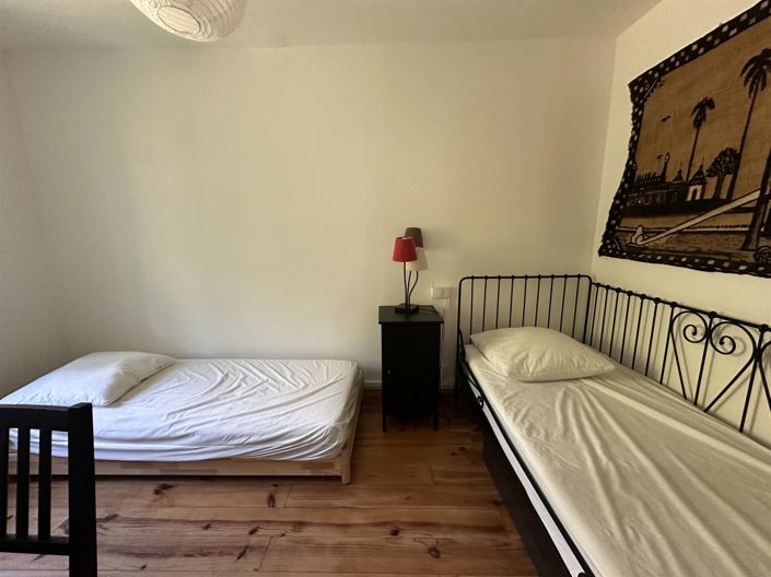 Image No.12-4 Bed House for sale