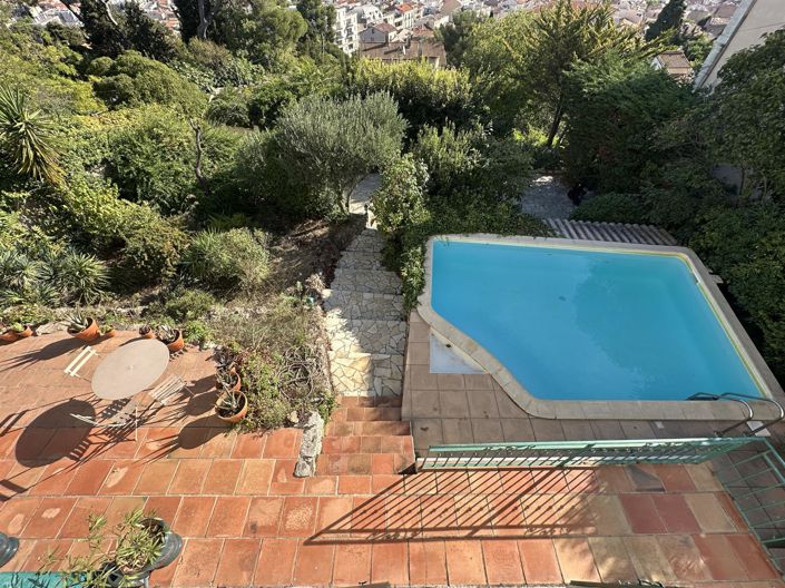 Image No.13-4 Bed House for sale