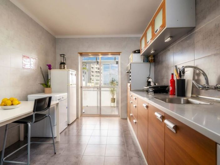 Image No.11-1 Bed Apartment for sale