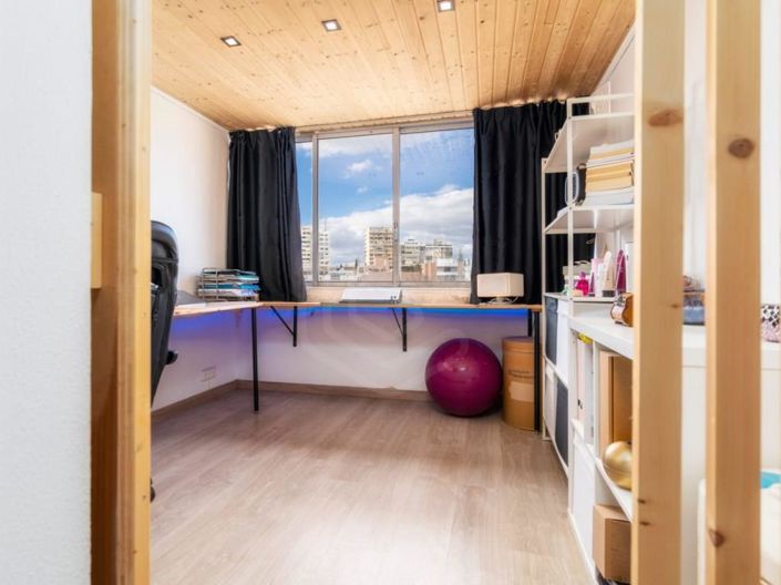 Image No.5-Propriété de 1 chambre à vendre à Faro City