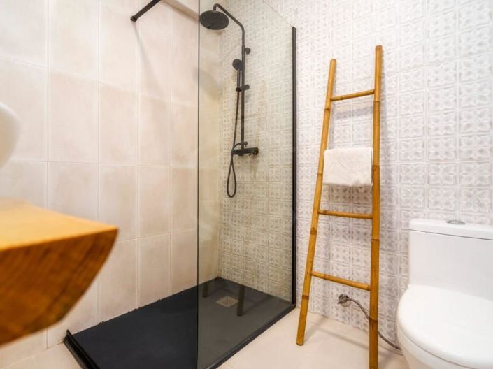 Image No.8-Propriété de 1 chambre à vendre à Faro City