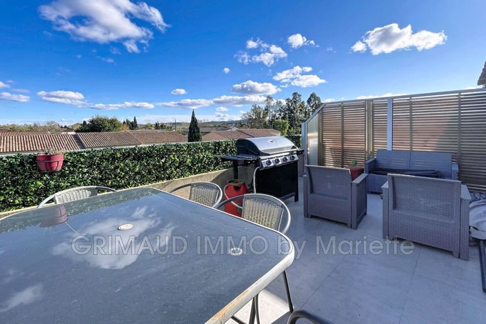 Image No.5-Appartement de 1 chambre à vendre à Grimaud