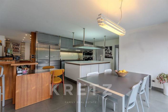 Image No.4-5 Bed House for sale