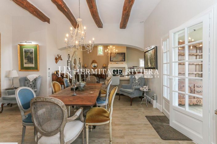 Image No.11-5 Bed House for sale