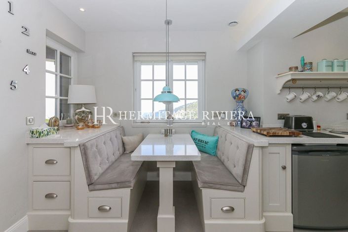 Image No.16-5 Bed House for sale