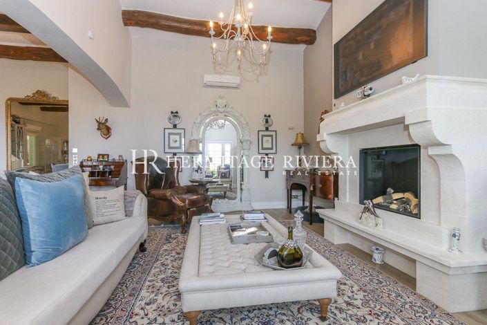 Image No.9-5 Bed House for sale