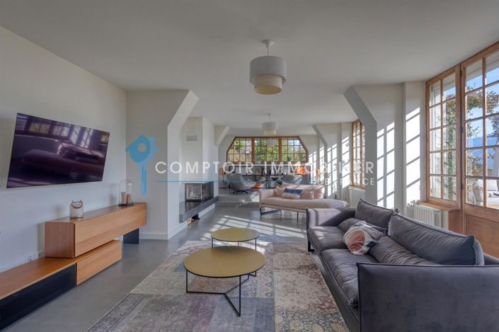 Image No.3-4 Bed House for sale