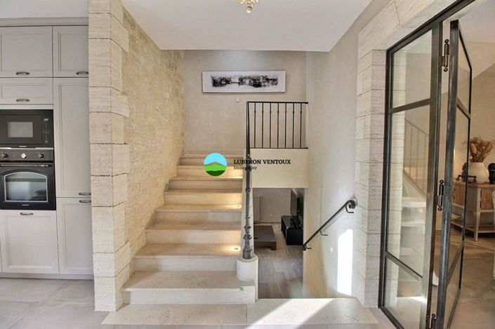 Image No.4-5 Bed House for sale