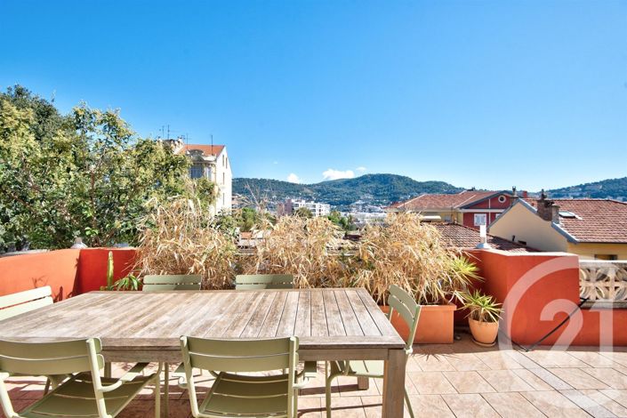 Image No.2-Maison de 4 chambres à vendre à Nice