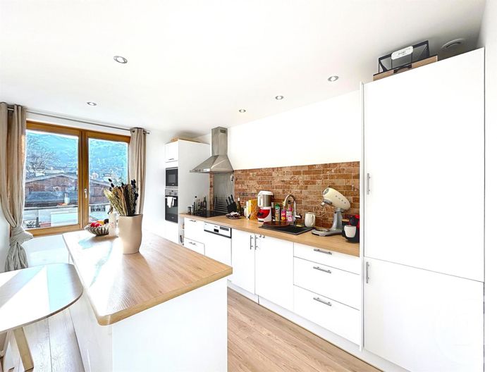 Image No.5-3 Bed Apartment for sale