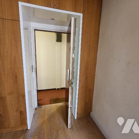 Image No.5-Apartment for sale